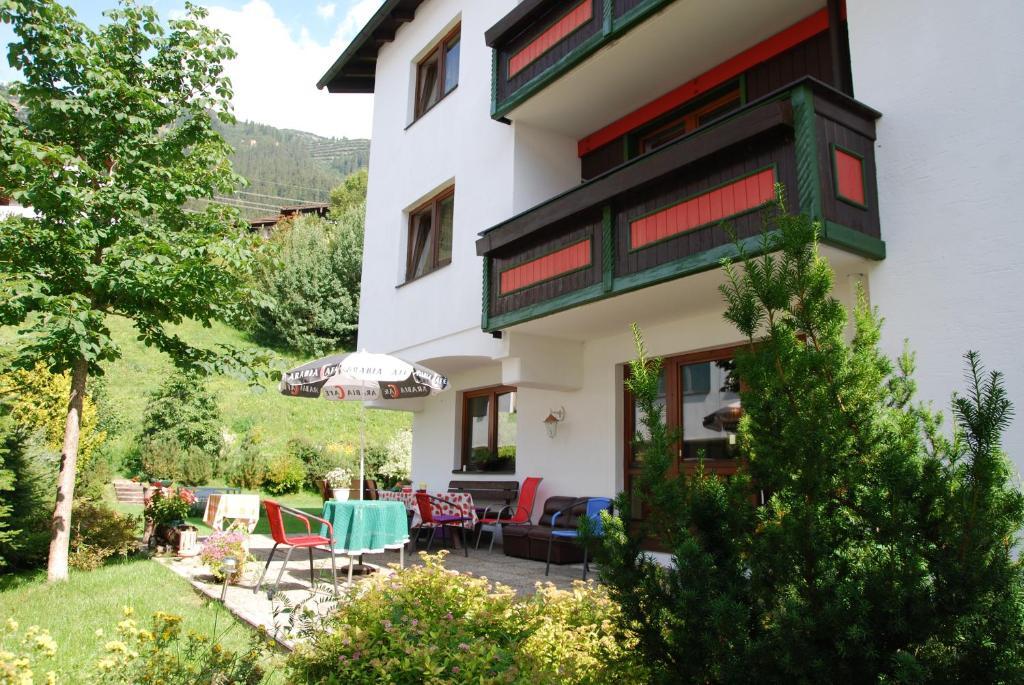 Hotel Haus Gamberg St. Anton am Arlberg Exterior foto